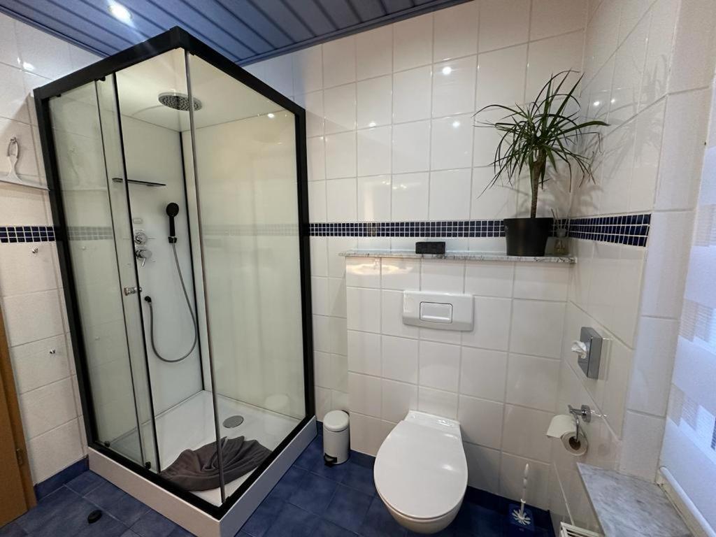 Christels Ferienwohnung 2 In Thale Mit Ueberdachter Terrasse, Kueche Mit Tv & Geschirrspueler Exterior foto