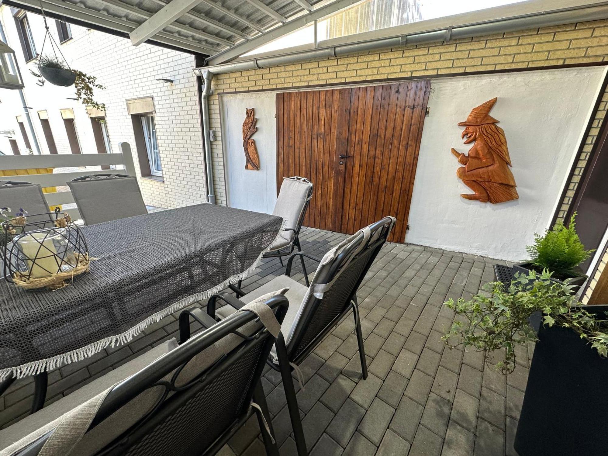 Christels Ferienwohnung 2 In Thale Mit Ueberdachter Terrasse, Kueche Mit Tv & Geschirrspueler Exterior foto